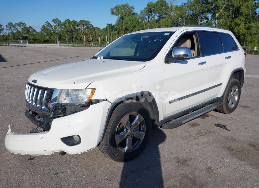 Photo 2 of 2011 Jeep Grand CHEROKEE LIMITED (VIN 1J4RS5GG0BC659743)