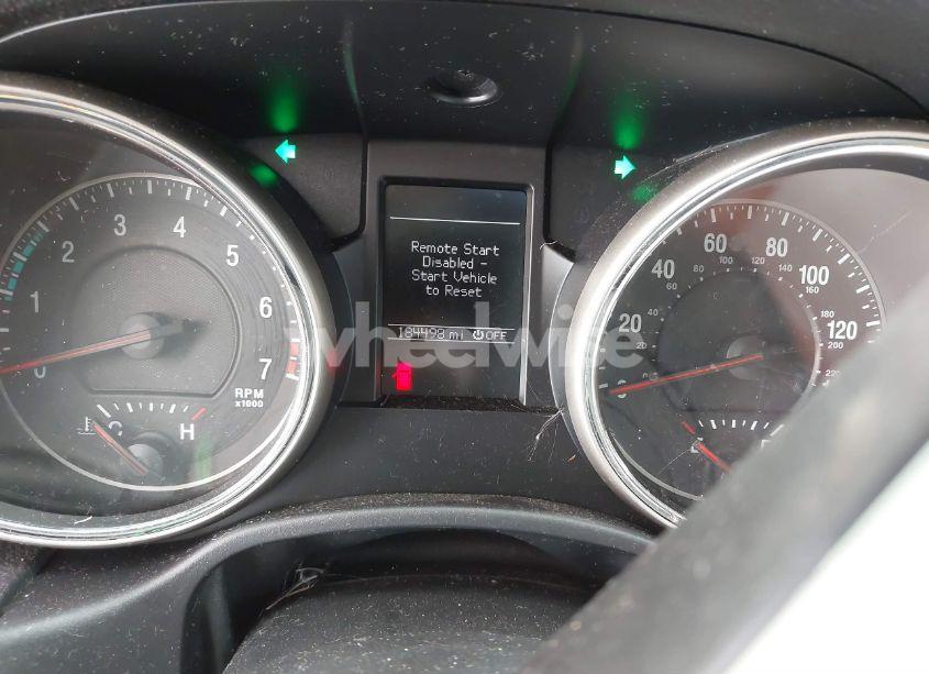 Photo 7 of 2011 Jeep Grand CHEROKEE LIMITED (VIN 1J4RS5GG9BC620293)