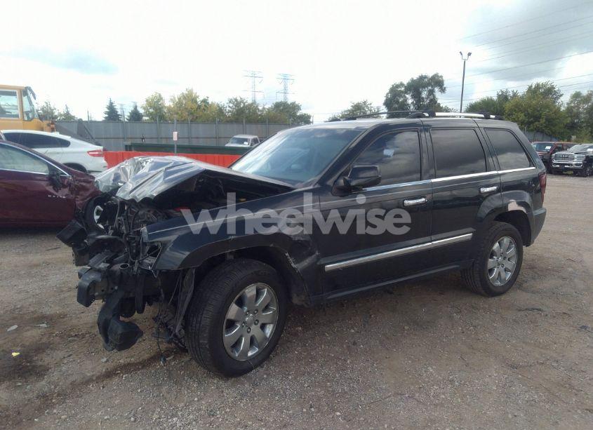Photo 2 of 2010 Jeep Grand CHEROKEE LIMITED (VIN 1J4RS5GT6AC128915)