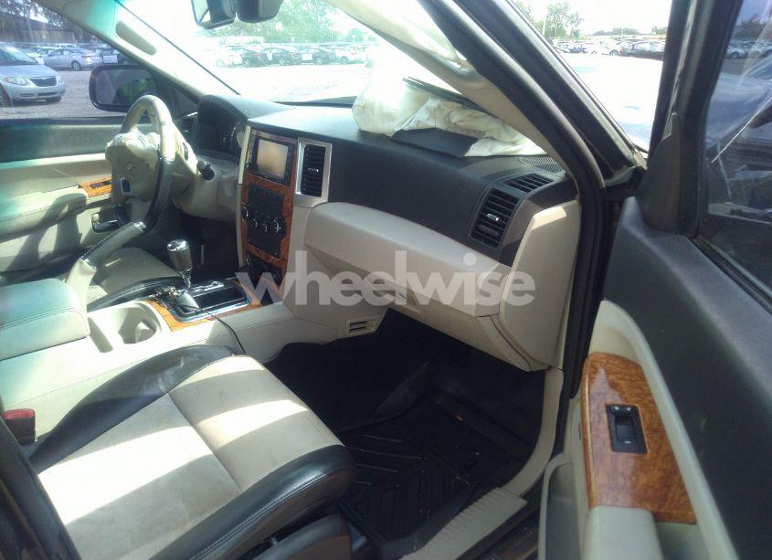 Photo 5 of 2010 Jeep Grand CHEROKEE LIMITED (VIN 1J4RS5GT6AC128915)