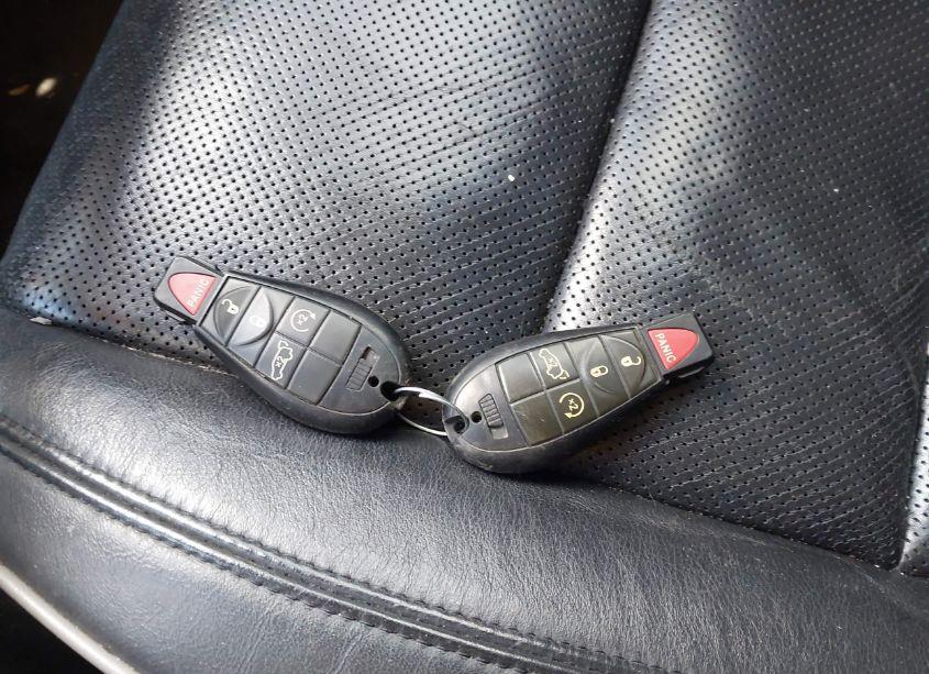 Photo 11 of 2011 Jeep Grand CHEROKEE OVERLAND (VIN 1J4RS6GG1BC739347)