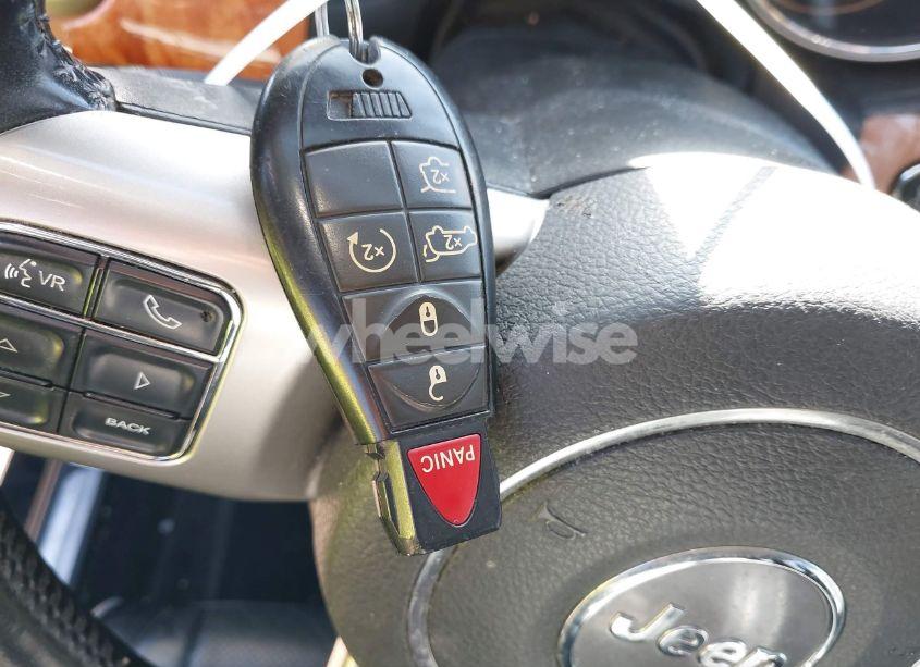 Photo 11 of 2011 Jeep Grand CHEROKEE OVERLAND (VIN 1J4RS6GGXBC659349)