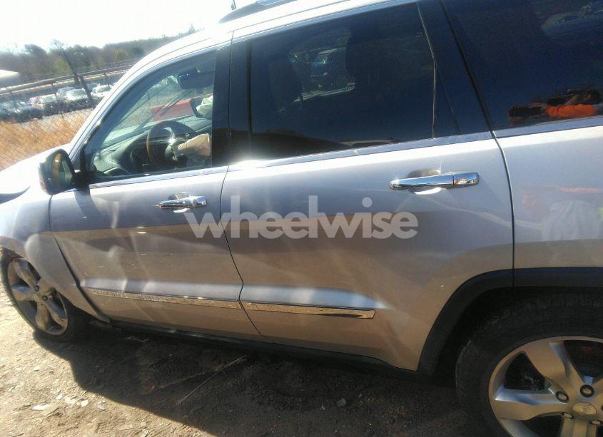 Photo 14 of 2011 Jeep Grand CHEROKEE OVERLAND (VIN 1J4RS6GT2BC524217)