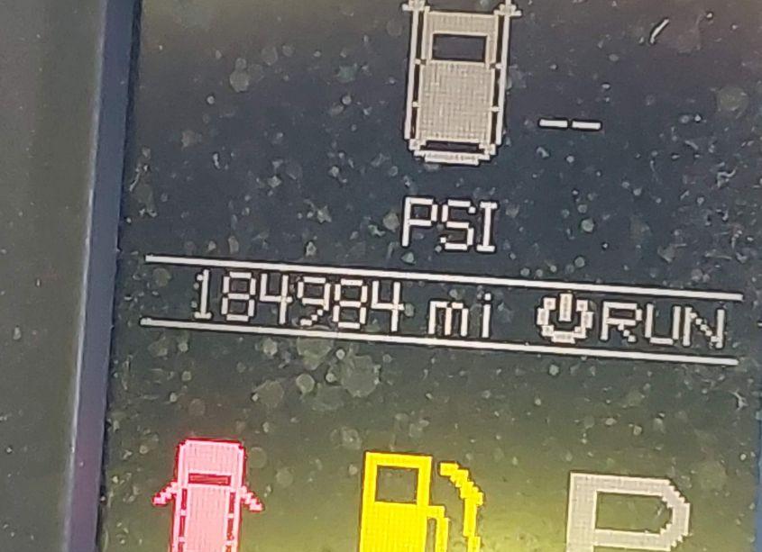 Photo 16 of 2011 Jeep Grand CHEROKEE OVERLAND (VIN 1J4RS6GT3BC583261)