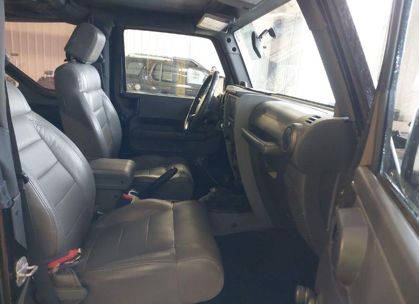 Photo 5 of 2008 Jeep Wrangler X (VIN 1J8FA24148L646456)