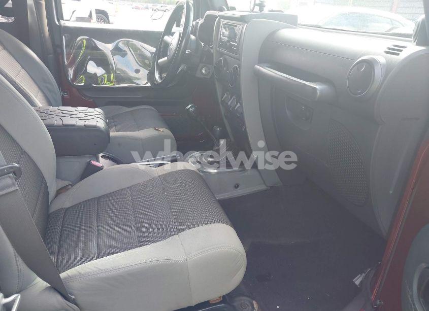 Photo 5 of 2007 Jeep Wrangler X (VIN 1J8FA24187L180609)