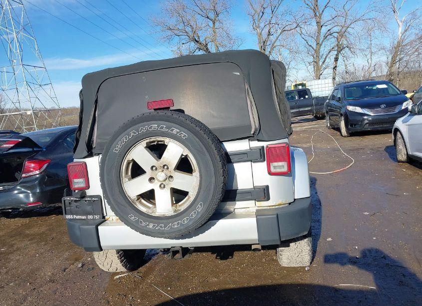 Photo 16 of 2008 Jeep Wrangler SAHARA (VIN 1J8FA54188L612974)