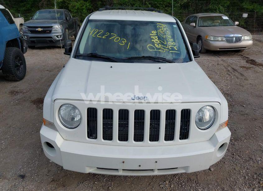 Photo 6 of 2009 Jeep Patriot SPORT (VIN 1J8FF28B49D217933)