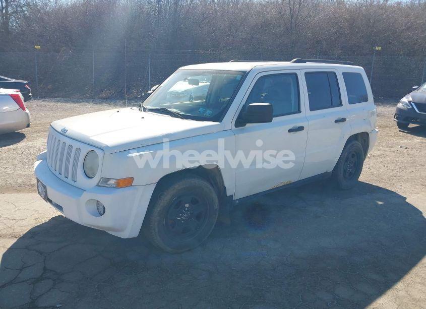 Photo 2 of 2007 Jeep Patriot SPORT (VIN 1J8FF28W07D365710)