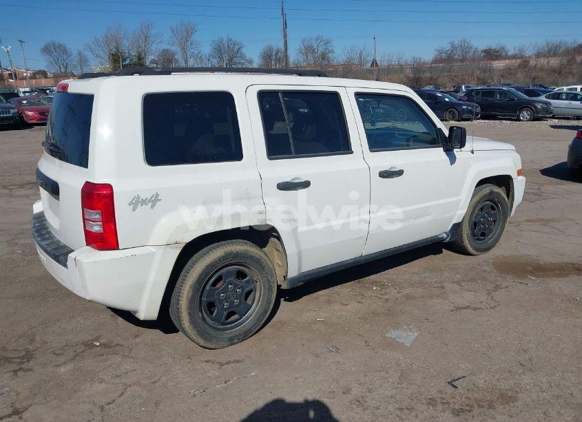 Photo 4 of 2007 Jeep Patriot SPORT (VIN 1J8FF28W07D365710)