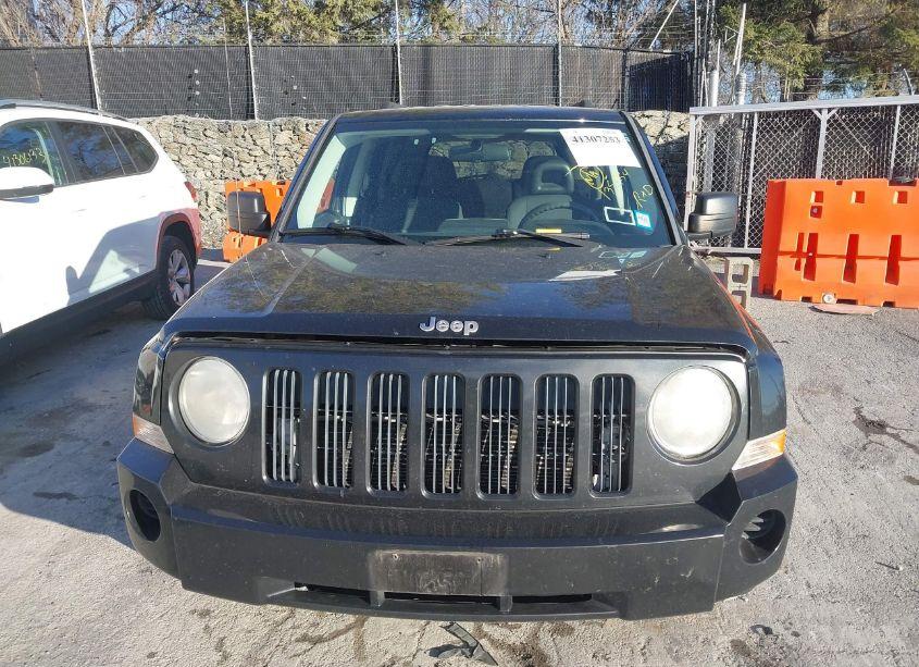 Photo 6 of 2008 Jeep Patriot SPORT (VIN 1J8FF28W08D663823)