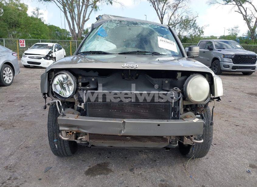 Photo 13 of 2008 Jeep Patriot SPORT (VIN 1J8FF28W08D746927)