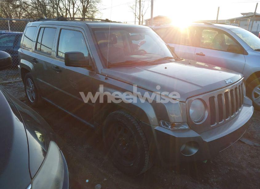 2007 Jeep Patriot SPORT (VIN 1J8FF28W17D275918) main photo