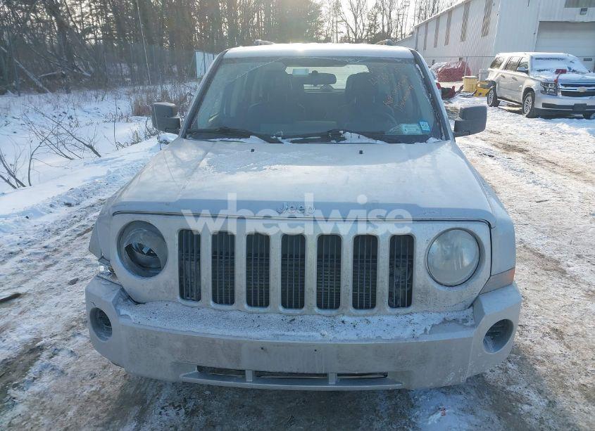 Photo 12 of 2008 Jeep Patriot SPORT (VIN 1J8FF28W18D721714)