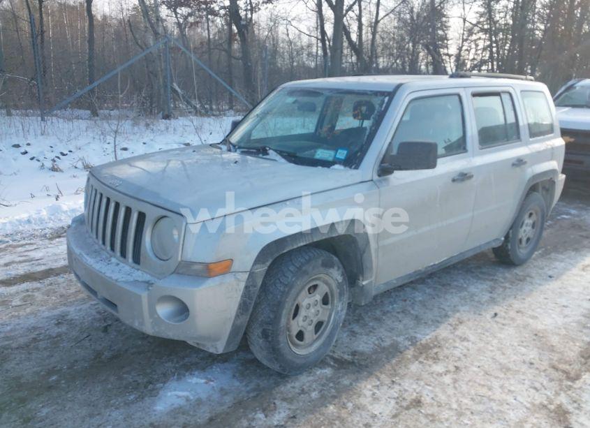 Photo 2 of 2008 Jeep Patriot SPORT (VIN 1J8FF28W18D721714)