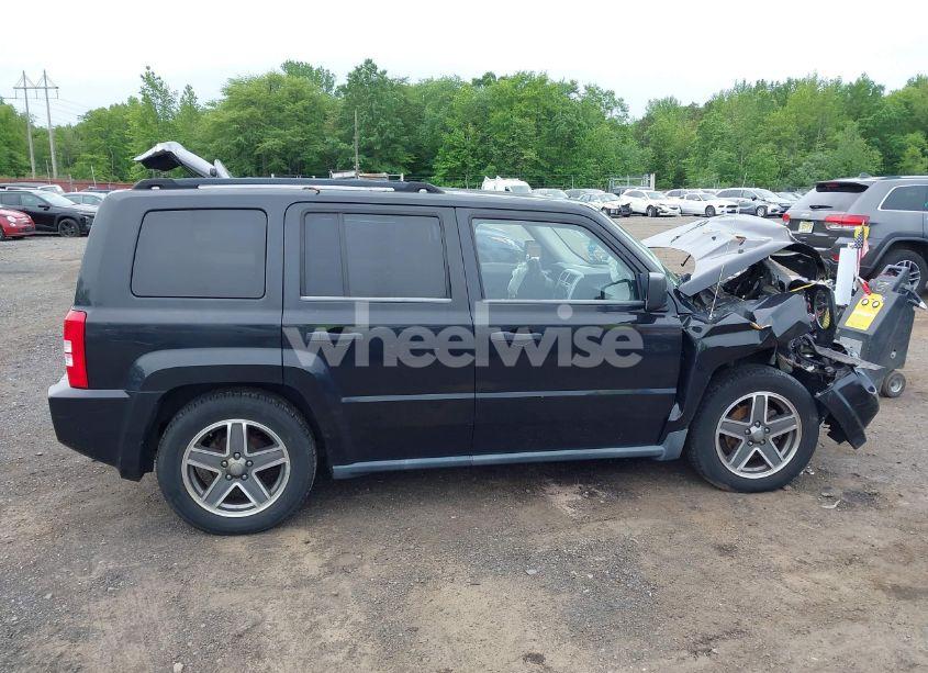 Photo 13 of 2008 Jeep Patriot SPORT (VIN 1J8FF28W18D795814)