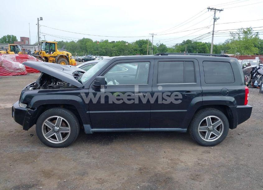 Photo 14 of 2008 Jeep Patriot SPORT (VIN 1J8FF28W18D795814)