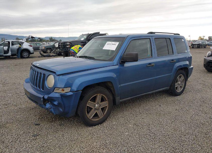 Photo 2 of 2007 Jeep Patriot SPORT (VIN 1J8FF28W27D355857)
