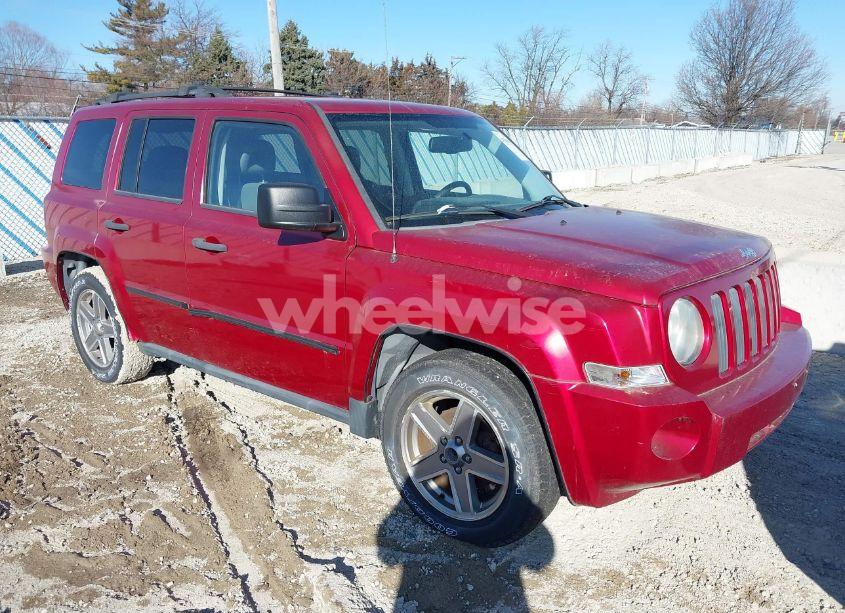 2007 Jeep Patriot SPORT (VIN 1J8FF28W27D393797) main photo