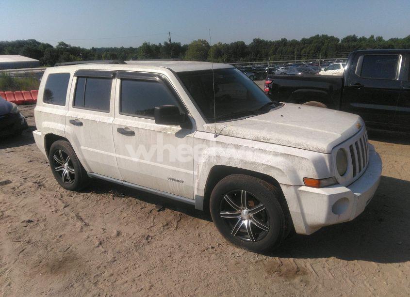 2008 Jeep Patriot SPORT (VIN 1J8FF28W28D537012) main photo