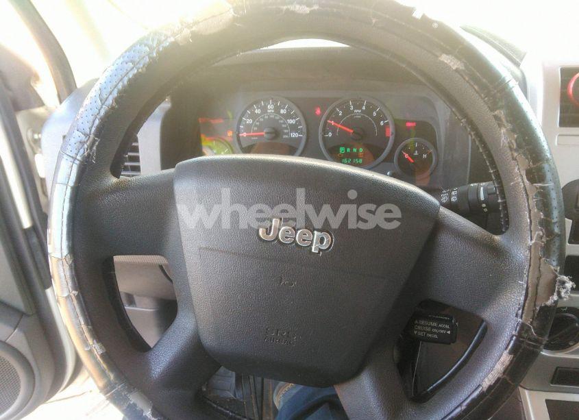 Photo 6 of 2008 Jeep Patriot SPORT (VIN 1J8FF28W28D537012)