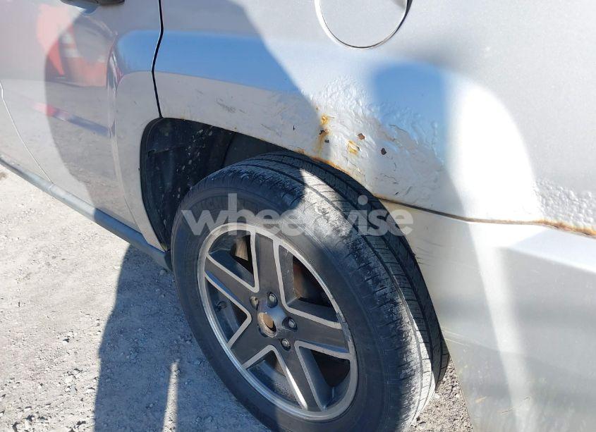 Photo 12 of 2008 Jeep Patriot SPORT (VIN 1J8FF28W28D701794)