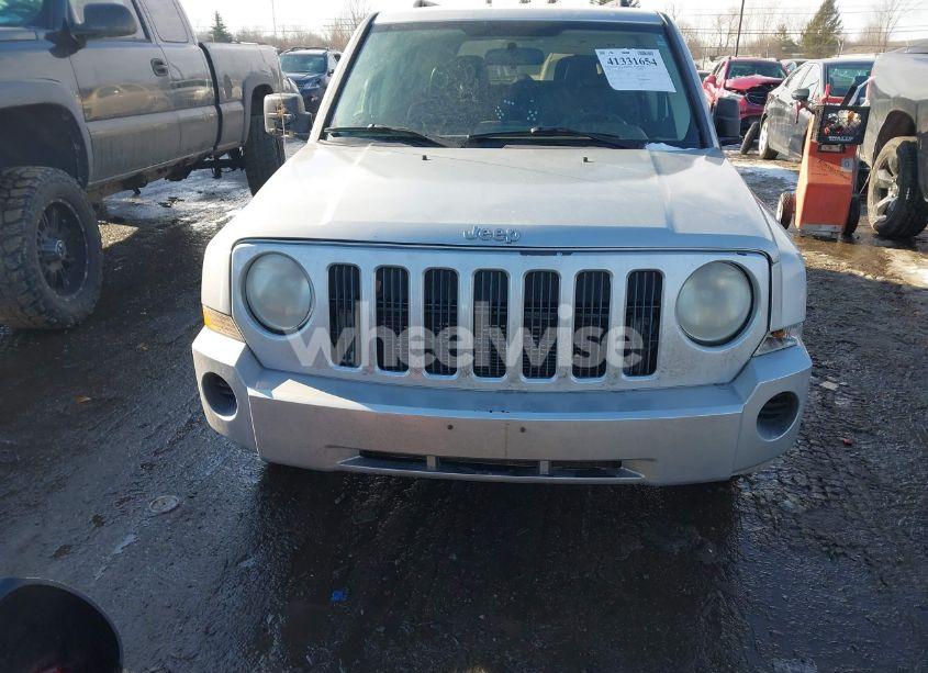 Photo 12 of 2008 Jeep Patriot SPORT (VIN 1J8FF28W48D647382)