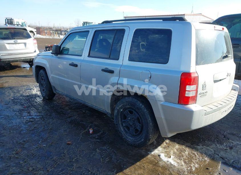 Photo 3 of 2008 Jeep Patriot SPORT (VIN 1J8FF28W48D647382)
