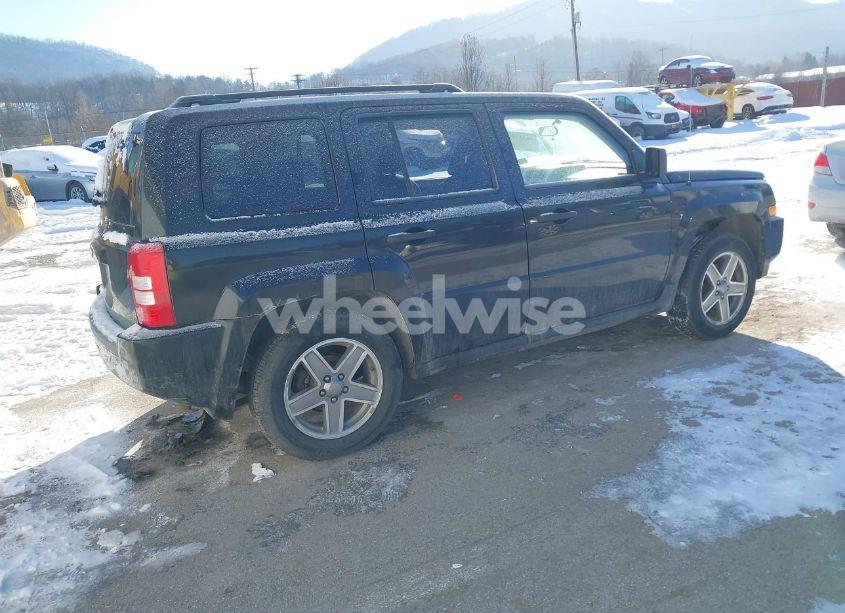 Photo 4 of 2008 Jeep Patriot SPORT (VIN 1J8FF28W58D564169)