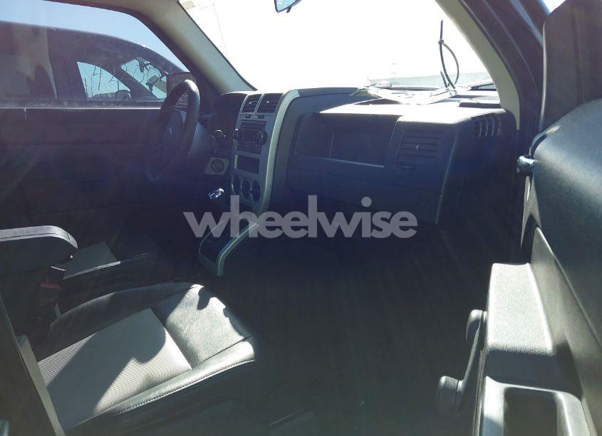 Photo 5 of 2008 Jeep Patriot SPORT (VIN 1J8FF28W58D569808)