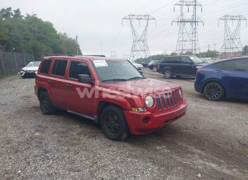 2008 Jeep Patriot SPORT (VIN 1J8FF28W58D611698) main photo