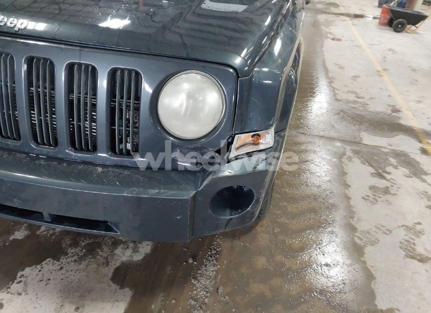 Photo 12 of 2008 Jeep Patriot SPORT (VIN 1J8FF28W68D707209)