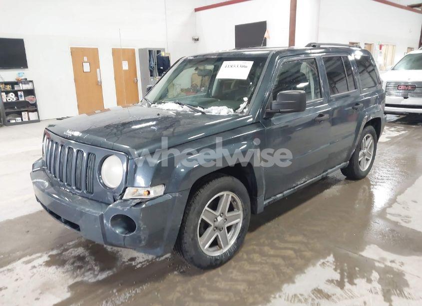 Photo 2 of 2008 Jeep Patriot SPORT (VIN 1J8FF28W68D707209)