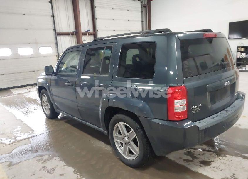 Photo 3 of 2008 Jeep Patriot SPORT (VIN 1J8FF28W68D707209)