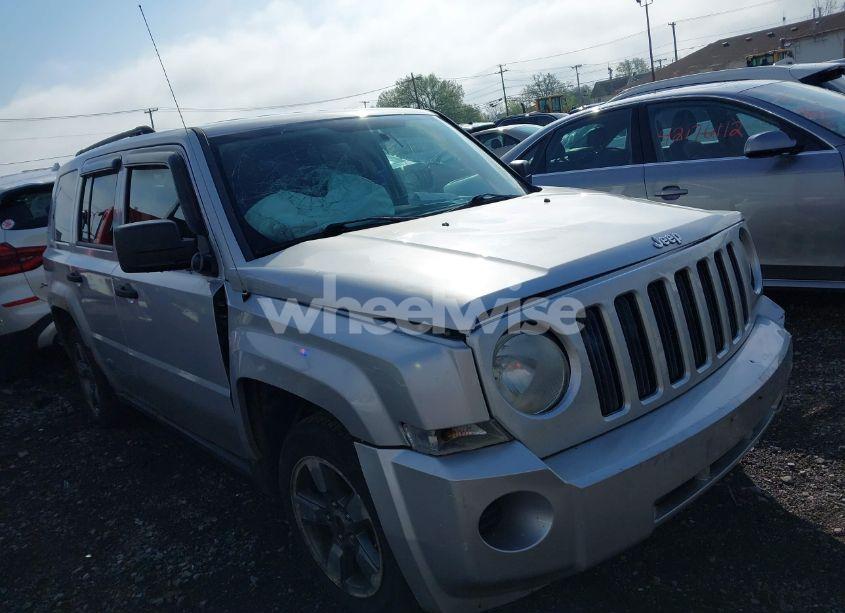 2008 Jeep Patriot SPORT (VIN 1J8FF28W78D749498) main photo