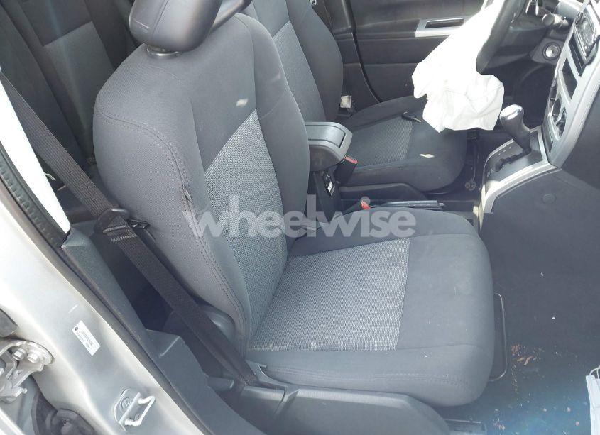 Photo 5 of 2008 Jeep Patriot SPORT (VIN 1J8FF28W78D749498)