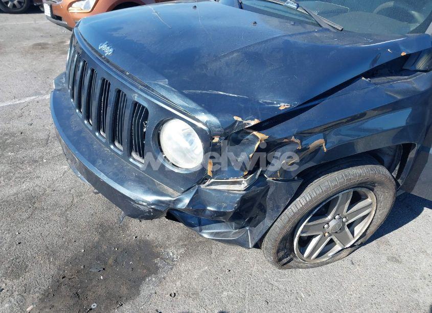 Photo 6 of 2007 Jeep Patriot SPORT (VIN 1J8FF28W87D294692)