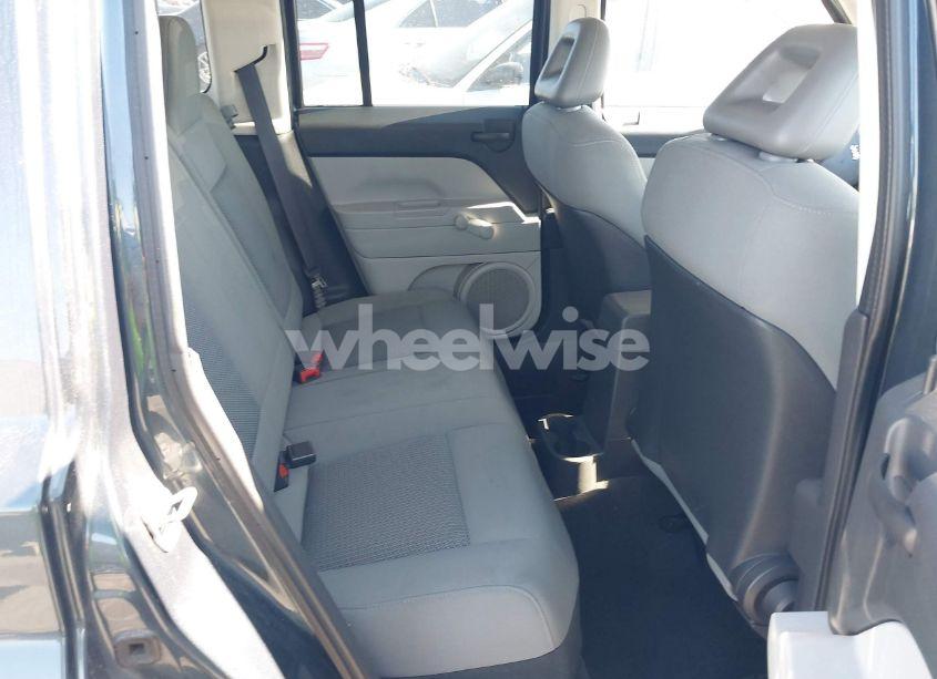 Photo 8 of 2007 Jeep Patriot SPORT (VIN 1J8FF28W87D294692)