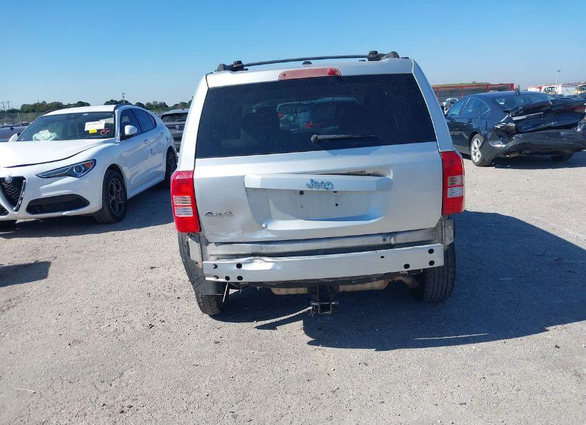 Photo 6 of 2007 Jeep Patriot SPORT (VIN 1J8FF28W97D415620)