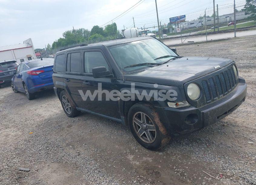 2008 Jeep Patriot SPORT (VIN 1J8FF28W98D798783) main photo