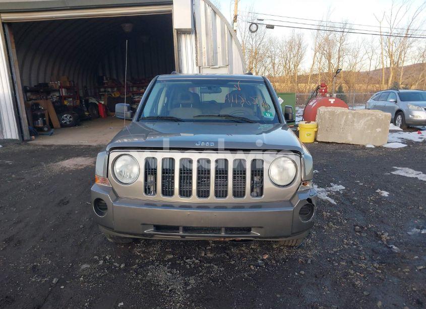 Photo 12 of 2008 Jeep Patriot SPORT (VIN 1J8FF28WX8D570095)