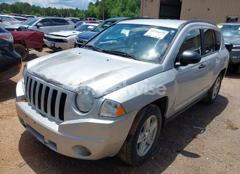 Photo 2 of 2008 Jeep Compass SPORT (VIN 1J8FF47W08D749405)