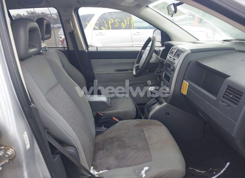 Photo 5 of 2007 Jeep Compass SPORT (VIN 1J8FF47W17D142461)