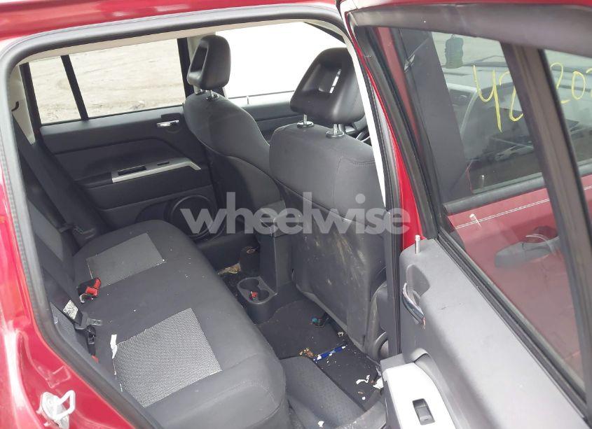 Photo 8 of 2008 Jeep Compass SPORT (VIN 1J8FF47W18D728594)