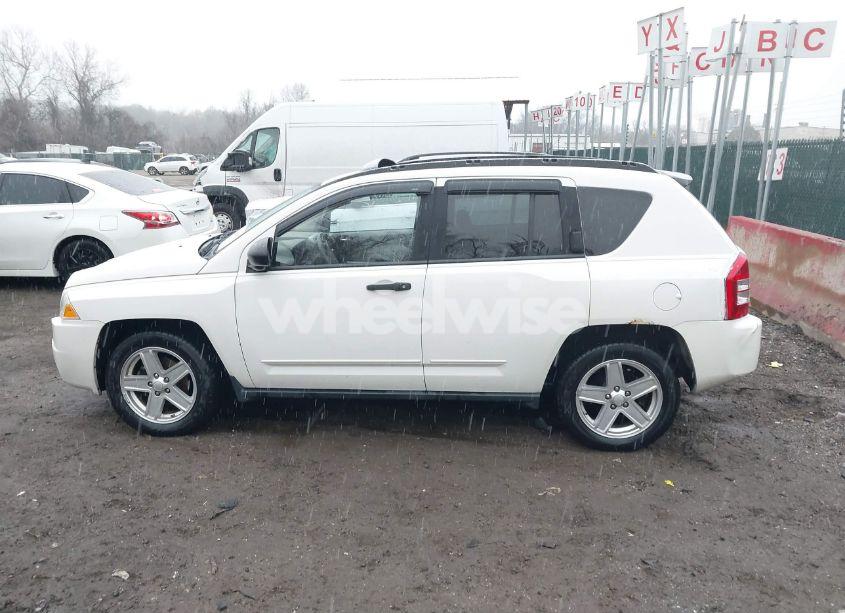 Photo 14 of 2008 Jeep Compass SPORT (VIN 1J8FF47W38D510740)