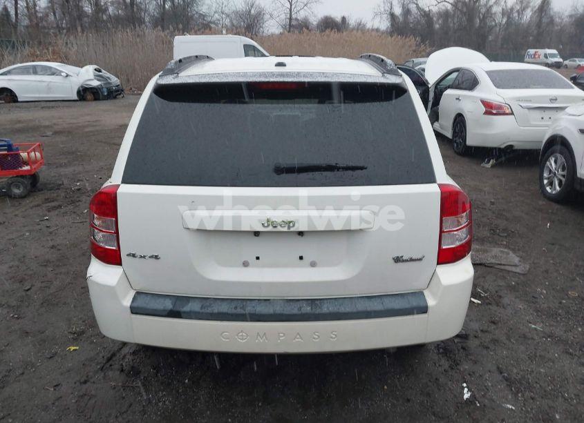 Photo 16 of 2008 Jeep Compass SPORT (VIN 1J8FF47W38D510740)