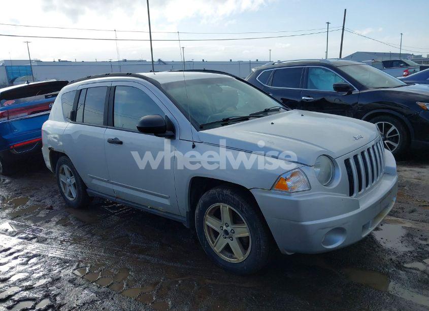 2008 Jeep Compass SPORT (VIN 1J8FF47W58D703312) main photo