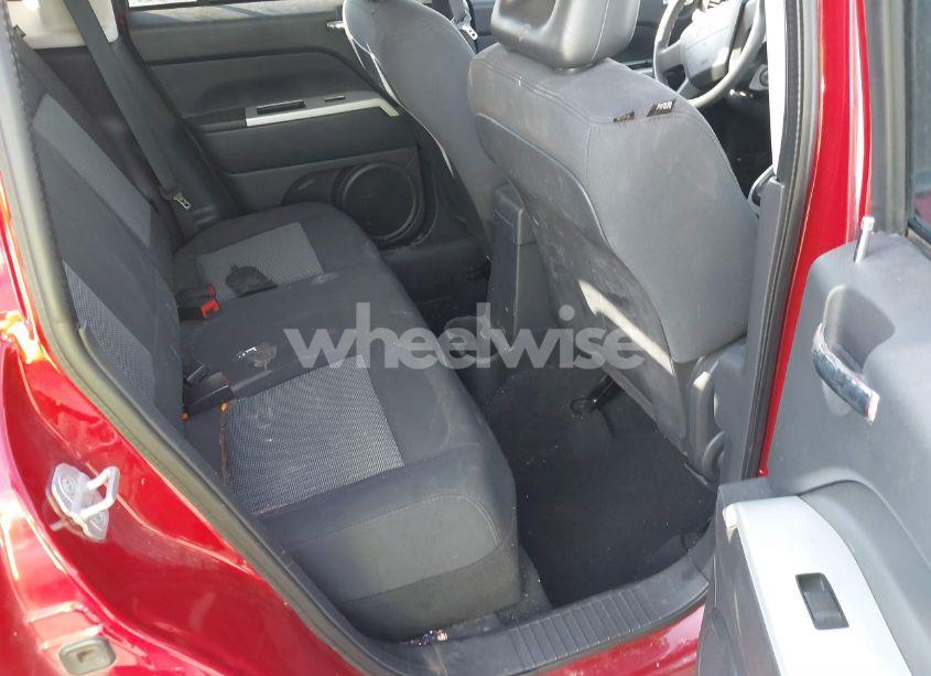 Photo 8 of 2008 Jeep Compass SPORT (VIN 1J8FF47W78D787200)