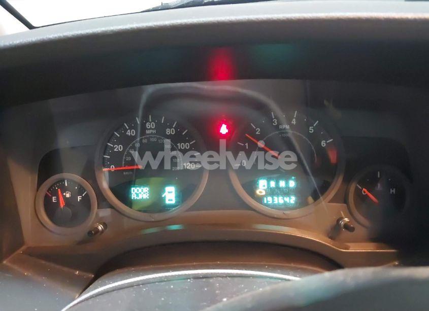Photo 7 of 2008 Jeep Compass SPORT (VIN 1J8FF47W78D789139)
