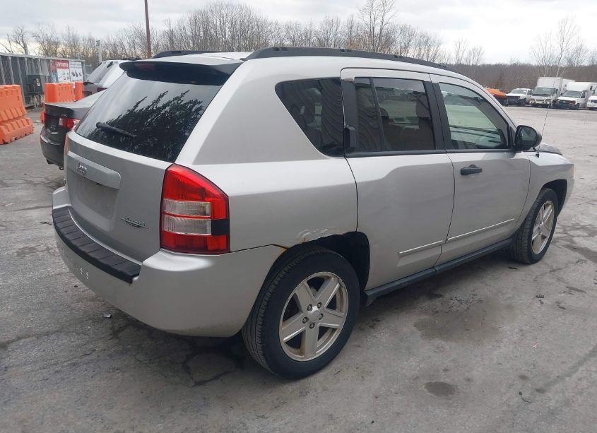 Photo 4 of 2008 Jeep Compass SPORT (VIN 1J8FF47W88D550814)